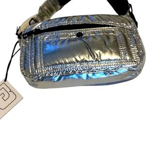 🎇Authentic Paco Rabanne crossbody/shoulder bag metallic/silver